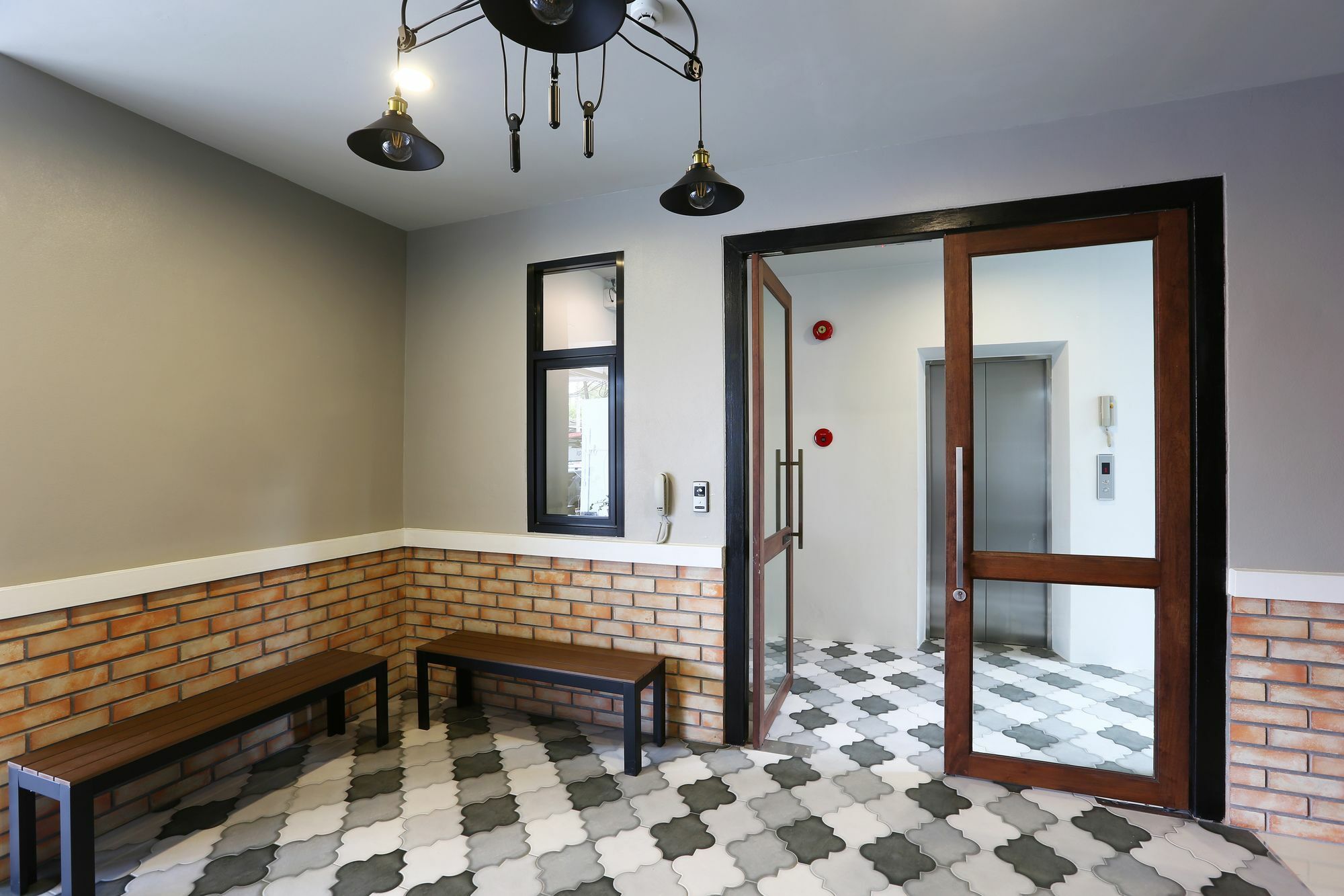 Sukh Serviced Apartment Ban Kho Hong Exterior photo